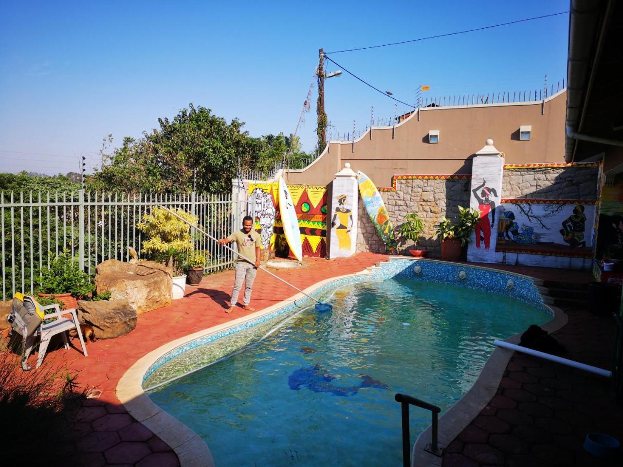 Khululekani - Durban Rasta Hide Out Backpackers Exterior foto