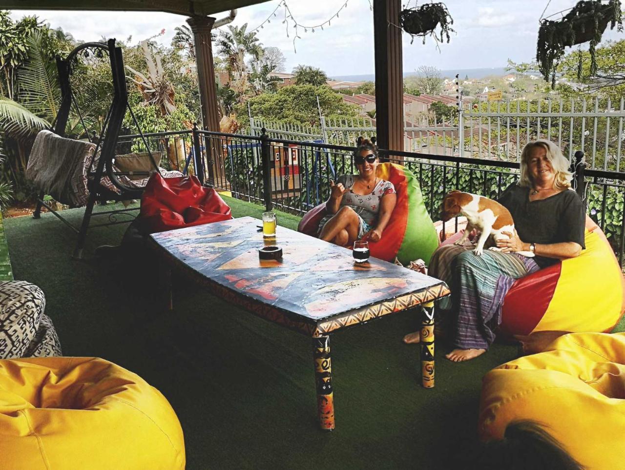 Khululekani - Durban Rasta Hide Out Backpackers Exterior foto